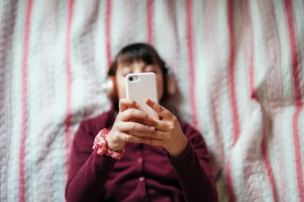 California Moves To Curb 'AI Therapists' With Senate Bill 903