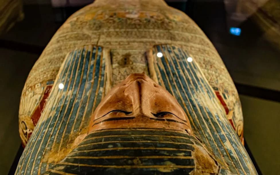 Homer’s Iliad Fragment Found on 1,600-Year-Old Mummy — First Known Literary Papyrus Used in Embalming
