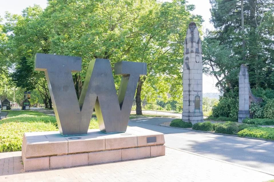 Gates Foundation Pledges Record $540M to University of Washington to Expand IHME's Global Health Research