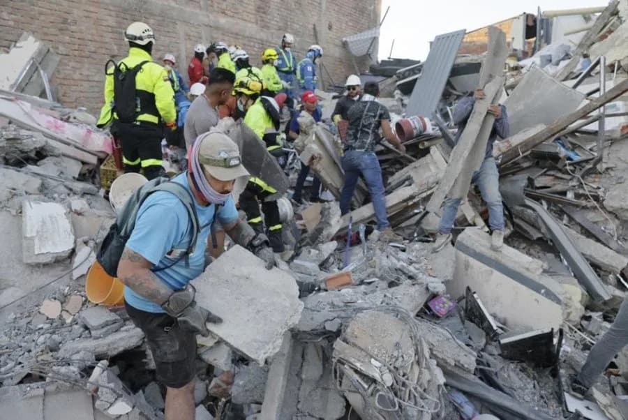 Magnitude 7.4 Earthquake in Western Colombia Kills 182 — Rescue Crews Race to Find Survivors