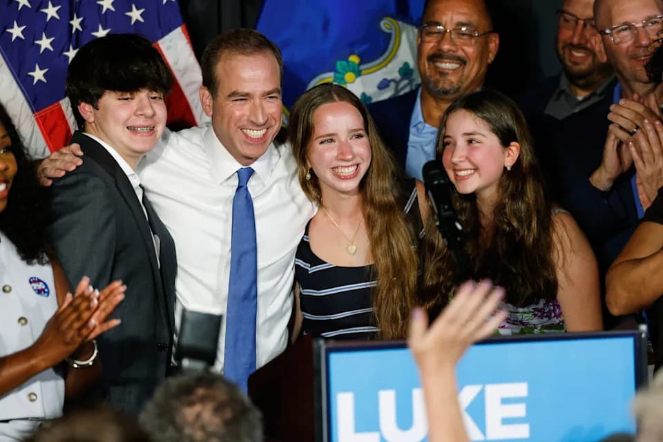 Generational Shift: Democrats Signal Appetite for Younger Leaders After Primary Upsets