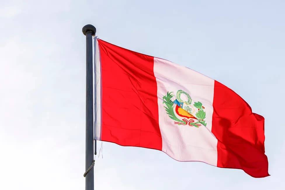 Peru Moves to Crack Down on Illegal Used‑Clothing Trade Linked to Organized Crime