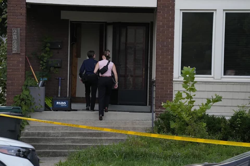Indictment Says Signal Messages Tie Three Adults to Plot to Kidnap and Kill 7-Year-Old