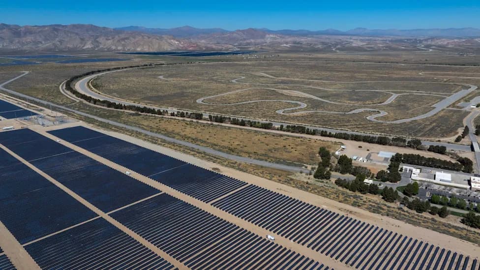 California’s Grid Greener in 2024: Solar and Batteries Cut Reliance on Gas
