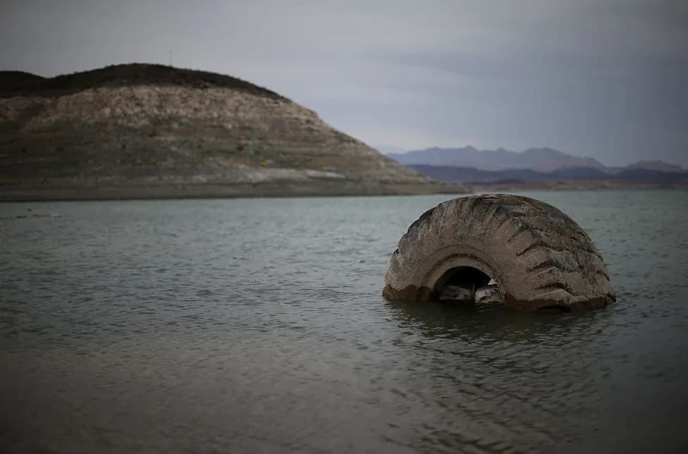 Lake Mead Falls Below Historic Monthly Low — What It Means for Las Vegas