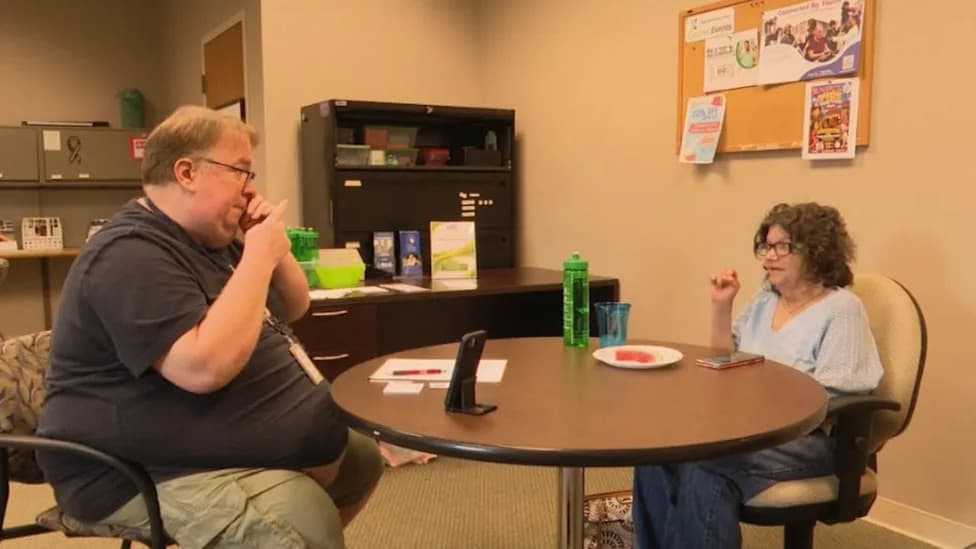 Toledo Woman Says Impostor Posing As Deaf Services Center Worker Took $12,000, Leaving Her Evicted
