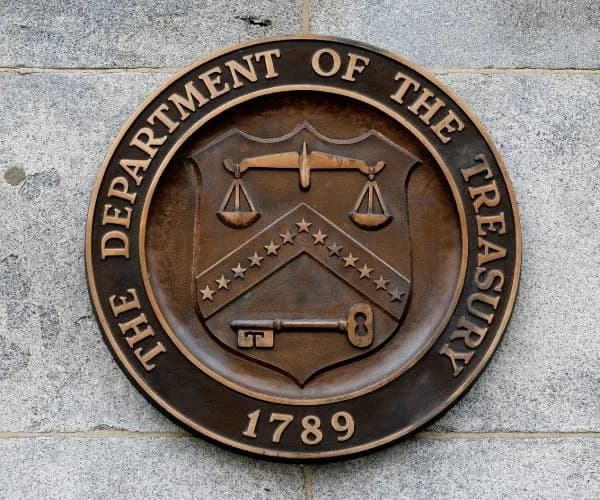 FinCEN Flags Nearly $5 Billion in Suspected Human-Smuggling Transactions Along U.S.–Mexico Routes