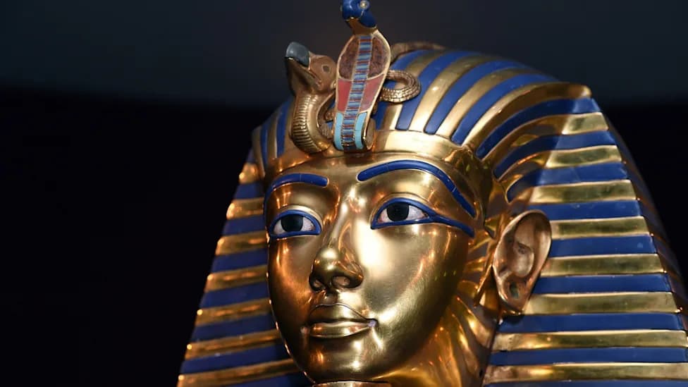 Illegal Mummy Trade Poses Real Health Risks — Mold, Toxic Preservatives and Unregulated Sales