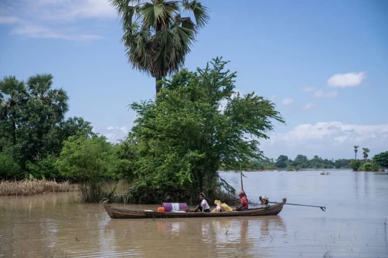 Monsoon Deluge Submerges Villages and Rice Fields in Central Myanmar, Leaving Thousands Displaced