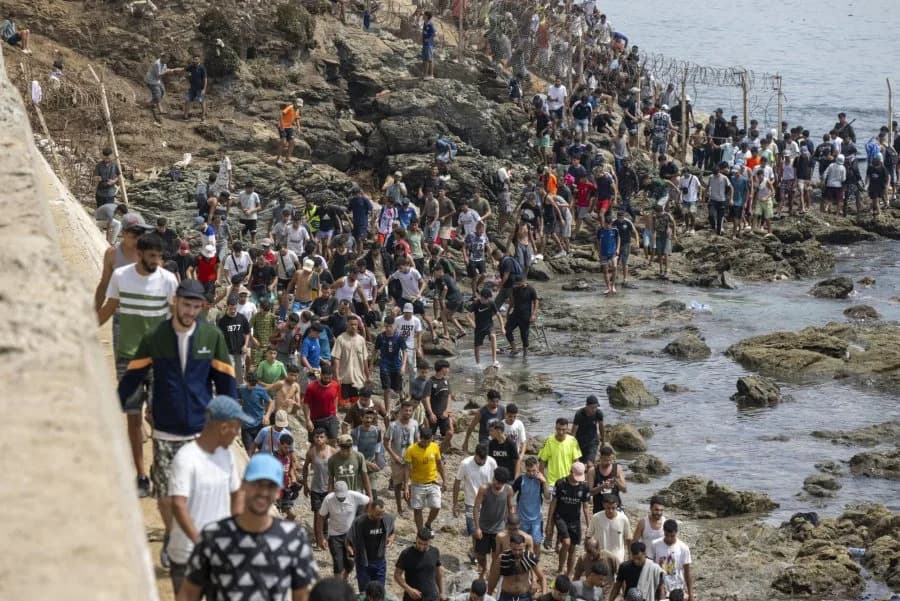 Morocco Detains About 111 Migrants Near Fnideq After Attempted Crossing Into Ceuta