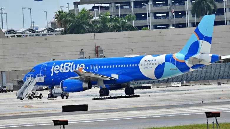 Florida Man Scales Barbed-Wire Fence, Breaks Into JetBlue A320 and Naps in Lavatory