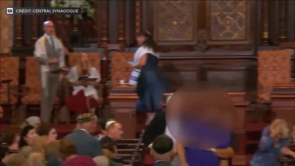 Bronx Man Arrested on Hate-Crime Charges After Disrupting Shabbat Service at Central Synagogue