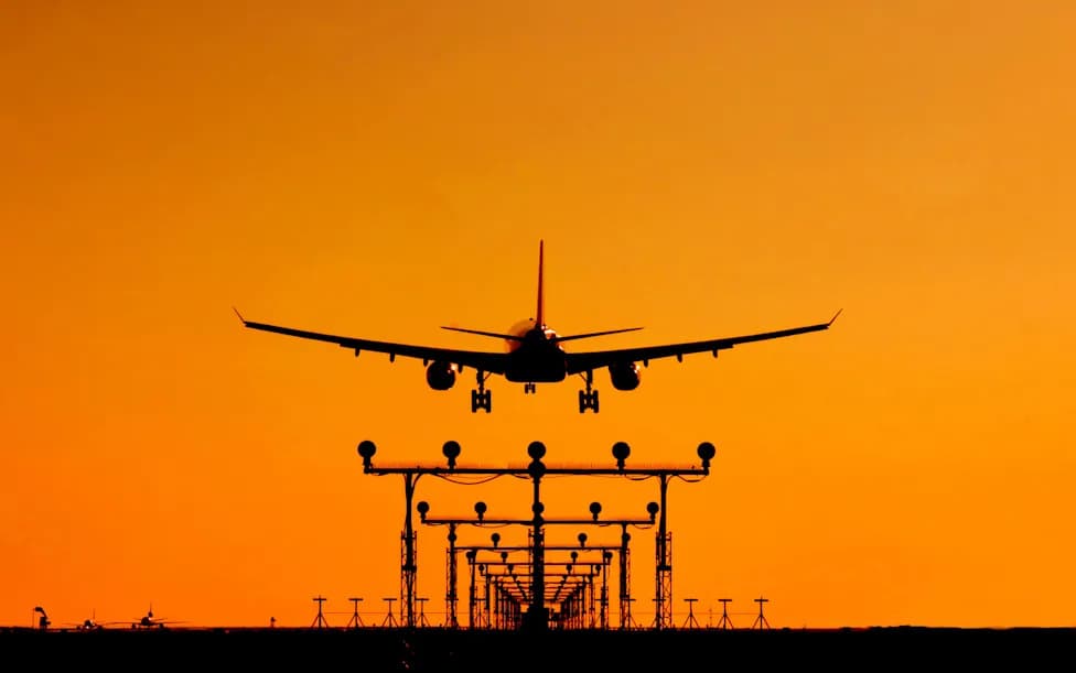 Study Finds Higher Radiation-Linked Cancer Rates Among Pilots and Flight Attendants — Why Occasional Flyers Shouldn’t Panic