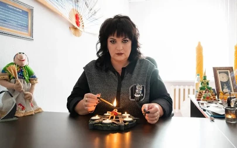 Grieving Russian Families Turn to Clairvoyants and Mediums to Learn Fate of Missing Soldiers
