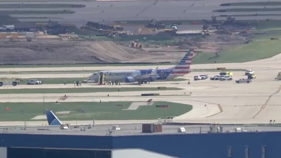 American Airlines Flight 386 Loses Two Tires on Landing at Chicago O'Hare; FAA Investigating