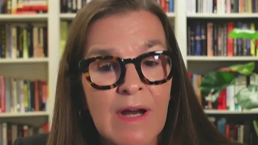 Annie Jacobsen Warns: Today's AI Echoes the Thermonuclear Era — Risks of Mixing AI With WMDs
