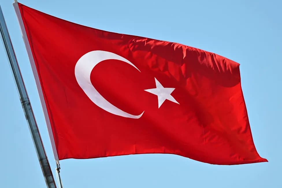 Turkish Opposition MP Melih Meric Stabbed During Street Altercation in Gaziantep