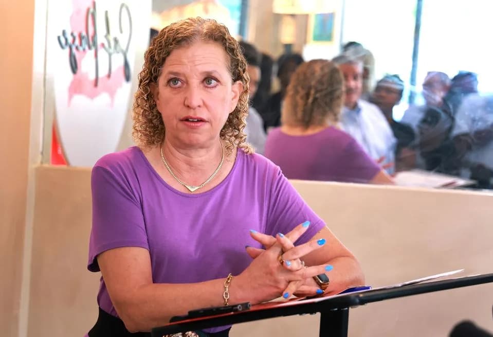 Debbie Wasserman Schultz Wins Democratic Primary In Florida’s Redrawn 20th District Amid Gerrymandering Controversy