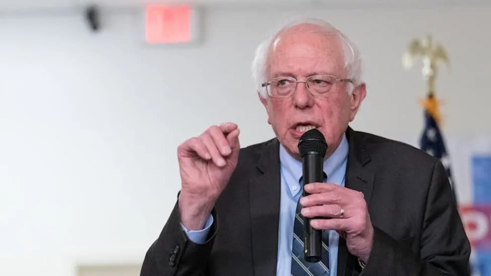 Bernie Sanders Renews Push for Medicare for All, Cites 'Broken' U.S. Healthcare System and 64% Public Support