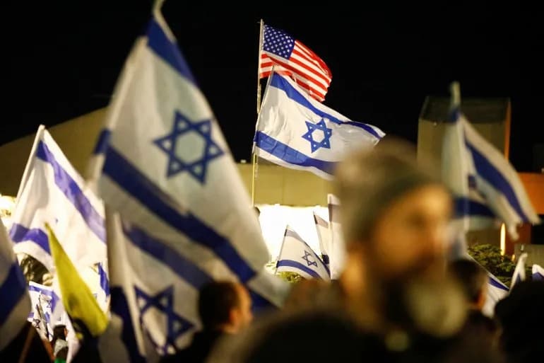 “Tsunami” Of Emigration From Israel: Experts Warn Of Talent Loss And Political Consequences