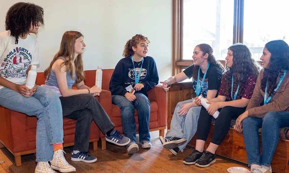 Student Journalists Say AI Is Reshaping Their Newsrooms — Often for the Worse