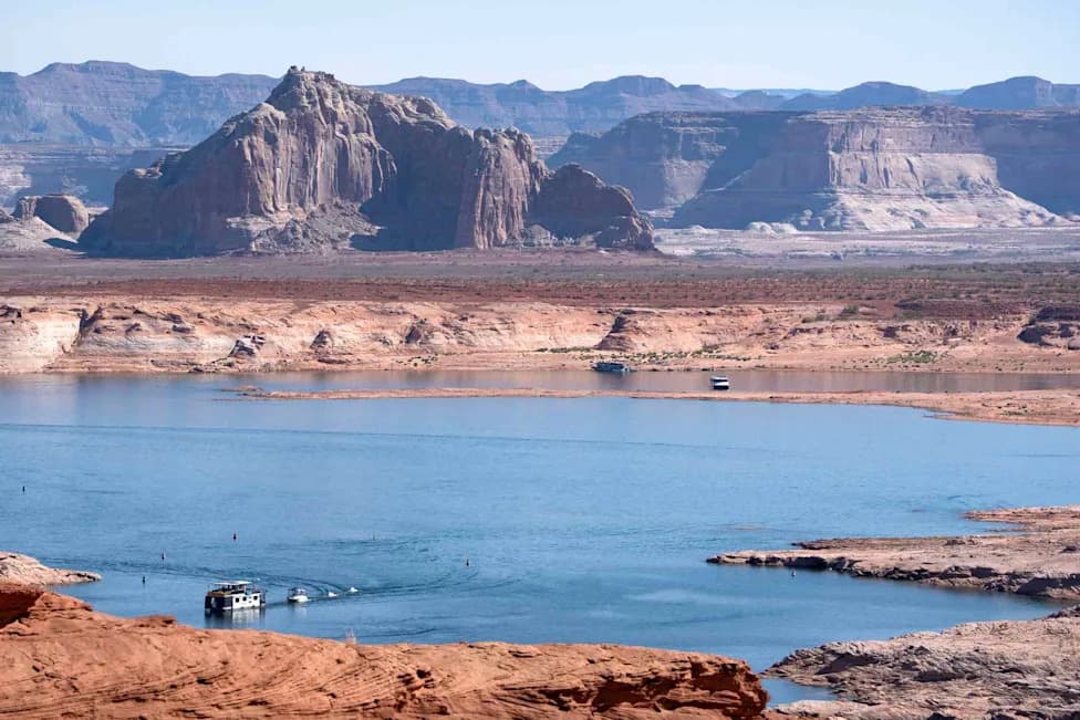 Human Remains Emerge As Lake Powell Falls Below 30% — Hydropower At Risk, Investigations Ongoing