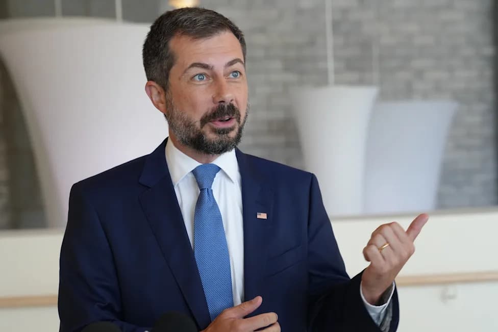 Buttigieg Returns to South Carolina, Reconnects With Black Voters as 2028 Talk Swirls