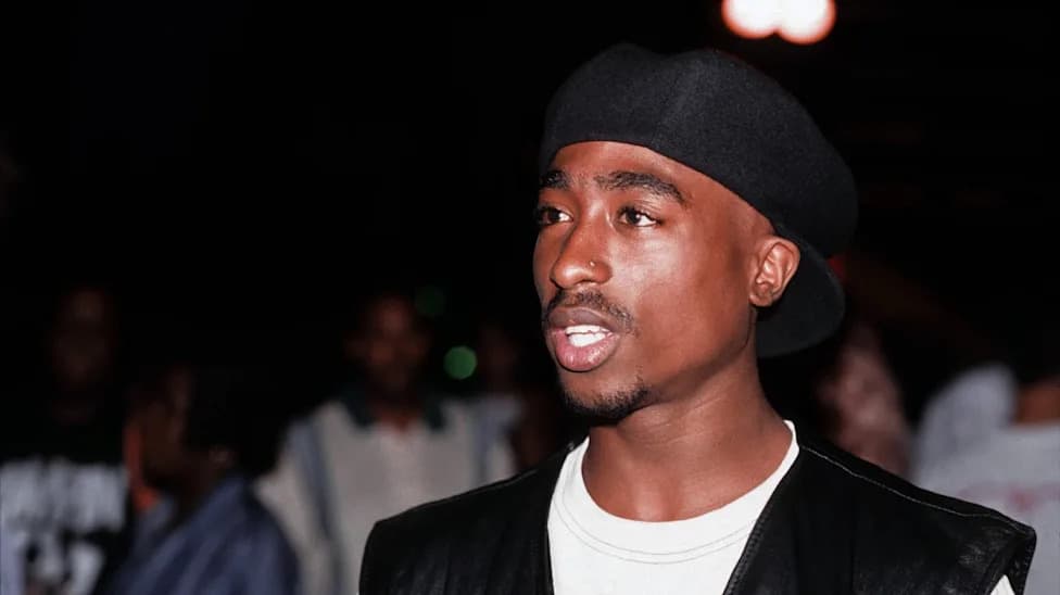 Tupac Murder Trial: Ex-Hotel Security Officer Identifies Alleged Shooter, Describes 'Three Volleys' of Gunfire