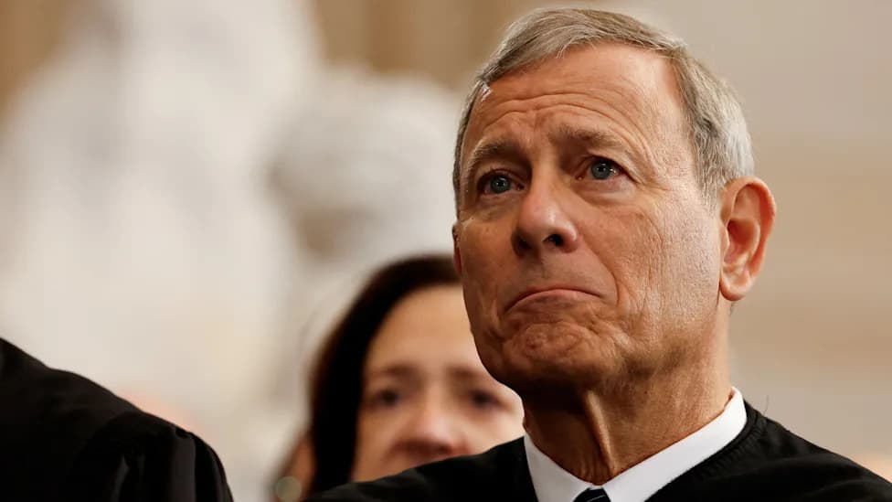 Kayak Protest Interrupts Chief Justice John Roberts' Maine Island Retreat