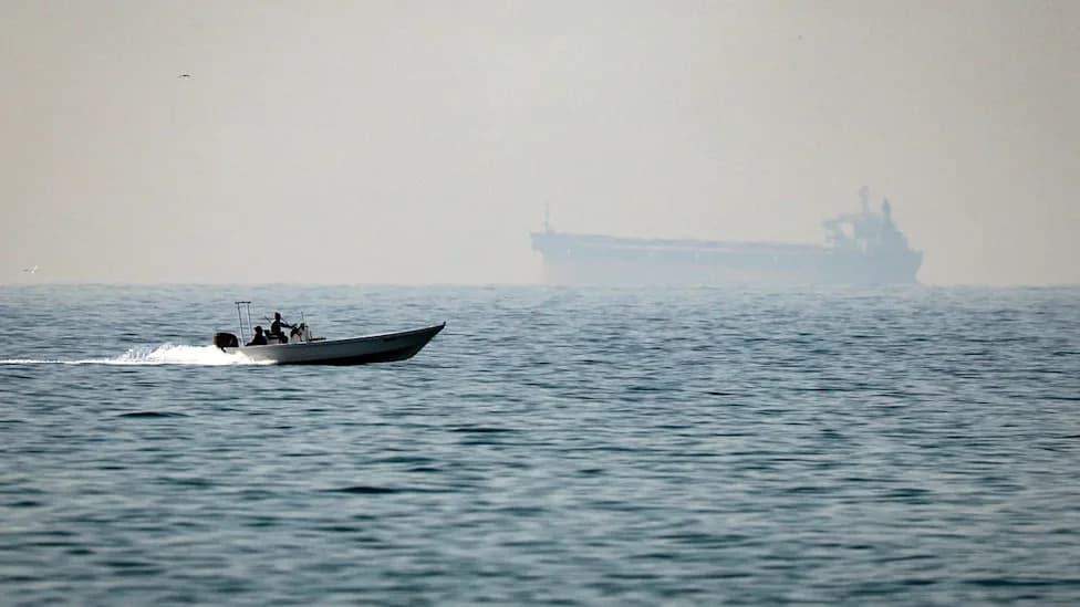 Iran and Oman Advance Talks on Joint Shipping Corridor and Mine-Clearing in the Strait of Hormuz
