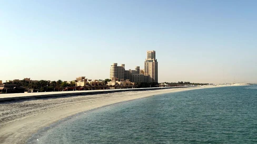 Two British Men Die After Hiking in 50°C Desert Valley Near Dubai — Inquest Hears