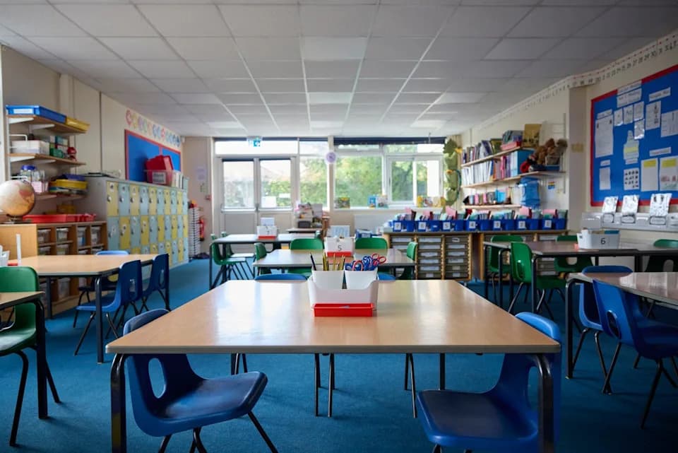 UK Schools Must Adapt Permanently for Record Heatwaves — How to Protect Pupils and Learning