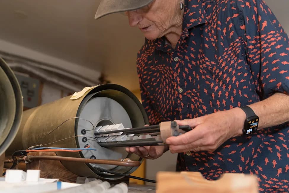 New Magnetic Test Helps Museums and Courts Expose Fake Pottery