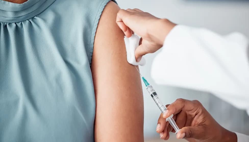 Silicon Valley Startup Says Secret Two‑Drug Injection 'Rejuvenates' Blood — Experts Urge Caution