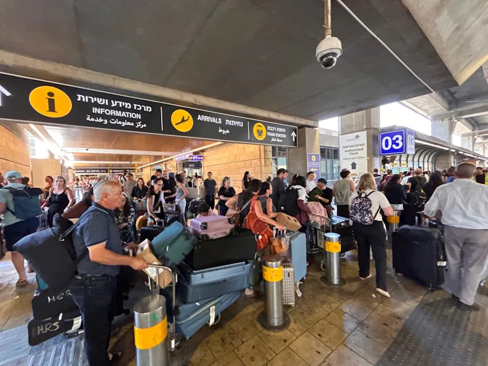 Six Suspected Haredi Draft Evaders Arrested at Ben-Gurion Airport While Trying to Flee Israel