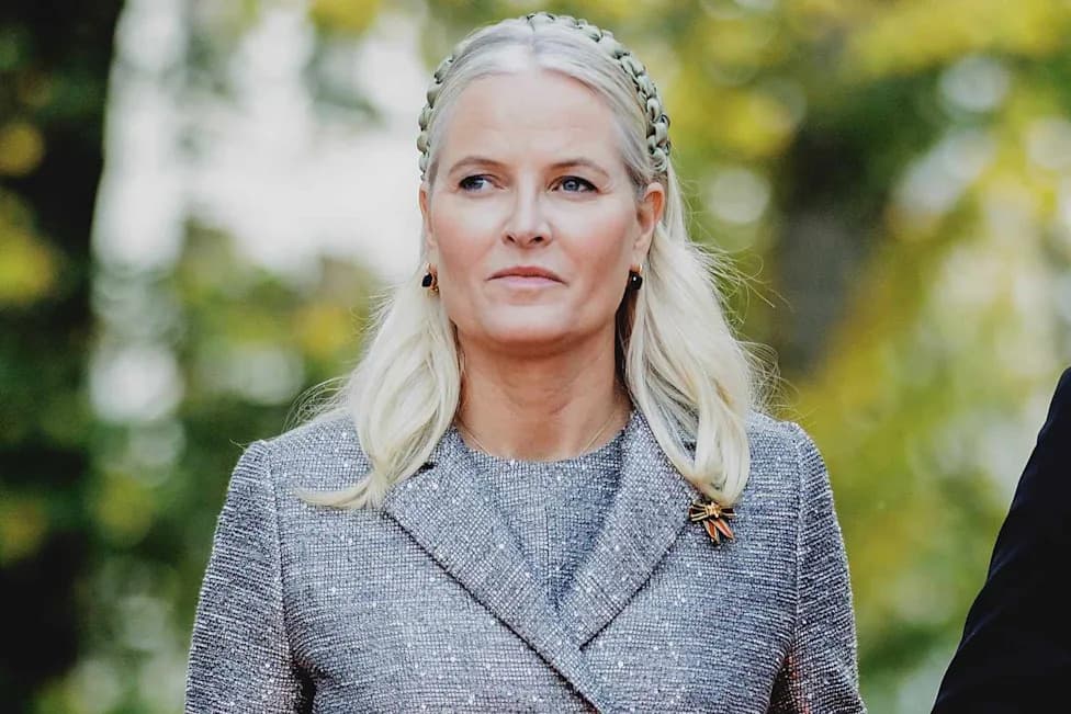 Queen Mette-Marit Hospitalized After Lung-Transplant Complications — Misses King Haakon’s Swearing-In