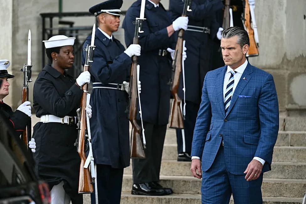 Sen. Thom Tillis Urges Trump To Remove Defense Secretary Pete Hegseth After Army Secretary’s Resignation