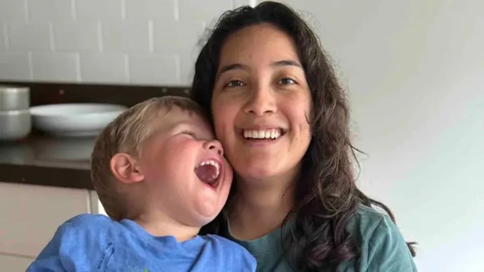 Ecuadorian Woman Challenges ICE Over Ankle Monitor After Denver Airport Arrest — Case Could Test Limits Of Post‑Release Supervision