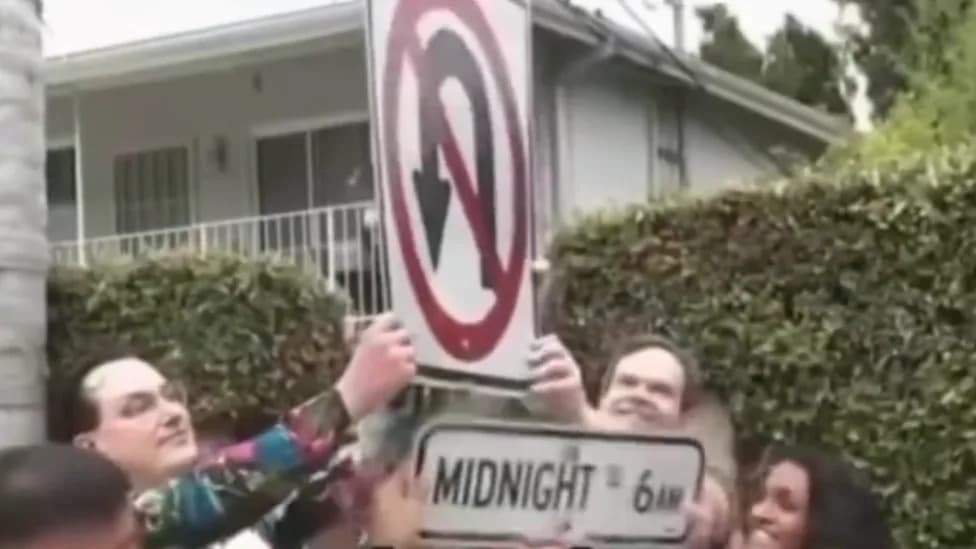 Old Los Angeles ‘No U‑Turn’ Sign Removal Sparks Renewed TikTok Outrage — But The Video Is From 2024