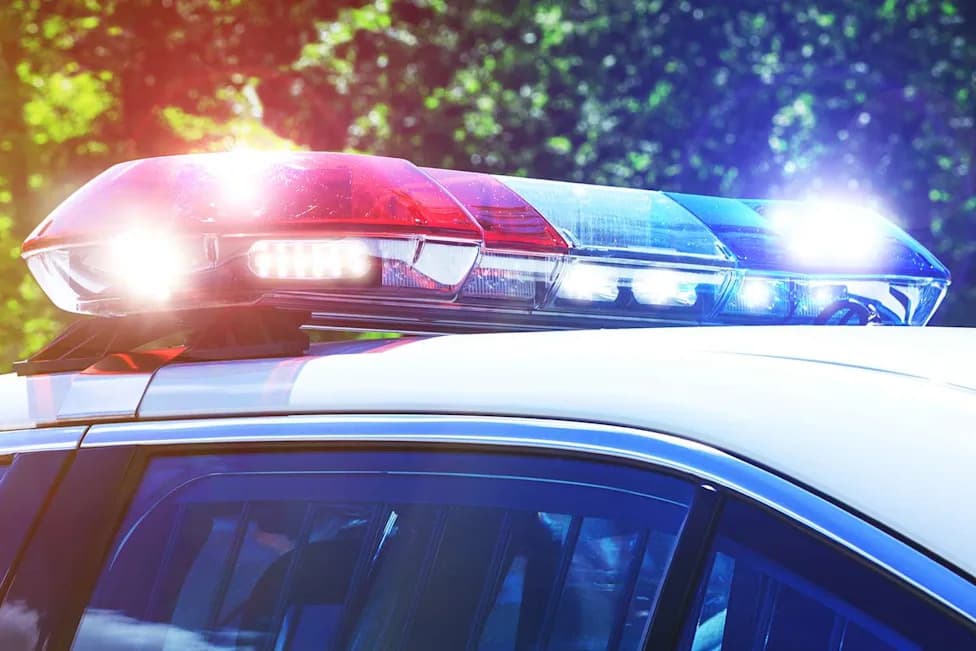 Police Launch Major Manhunt After Axe Attack Injures Three in Tyers, Victoria
