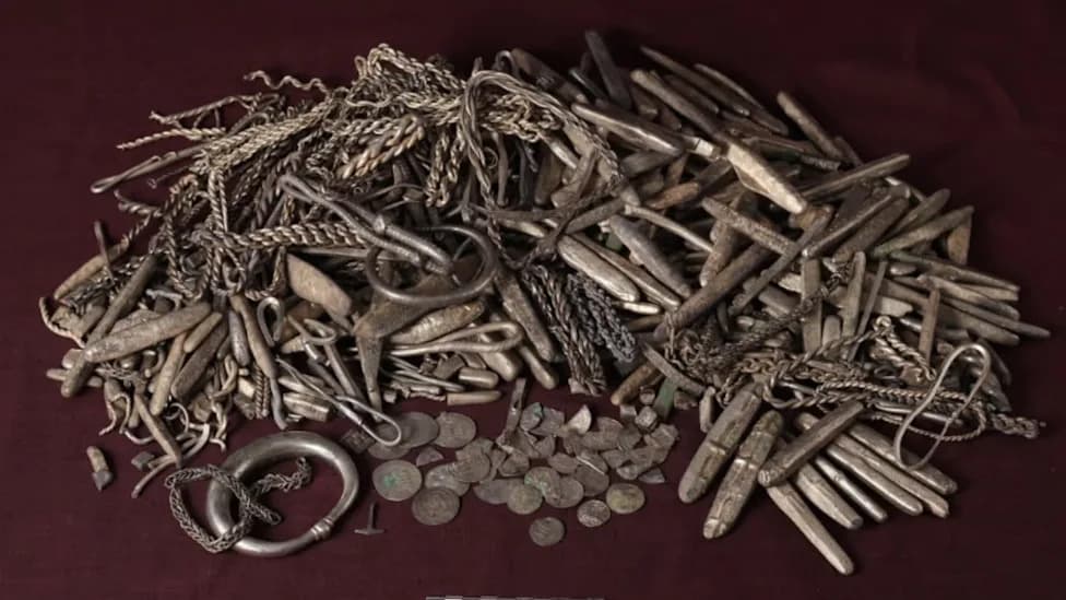 Homeowner Uncovers Denmark’s Largest Viking Silver Hoard While Building a Terrace