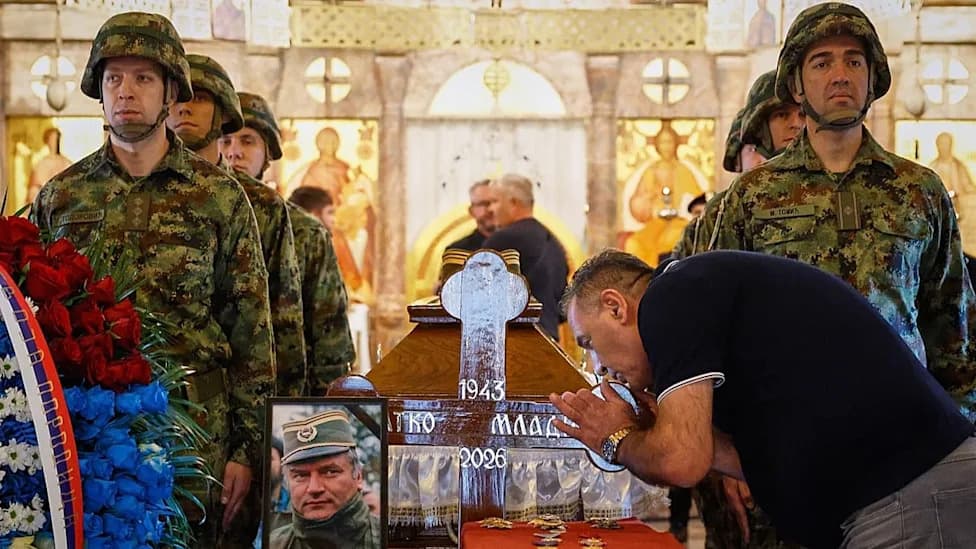 Thousands Attend Ratko Mladić Funeral in Belgrade Despite EU Condemnation