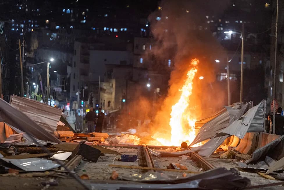 Haredi Protest Erupts on Jerusalem’s Bar‑Ilan Street Over Light Rail Construction; Police Disperse Crowd