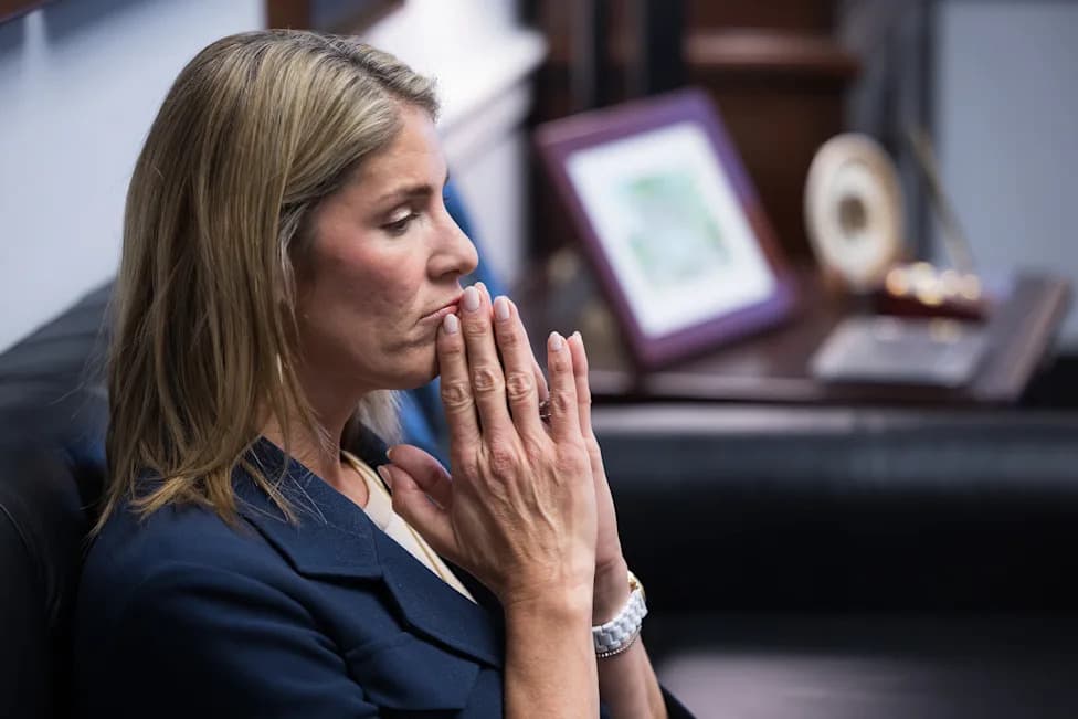 Rep. Lori Trahan Gives Up Leadership Bid to Lead Bipartisan Push for AI Regulation