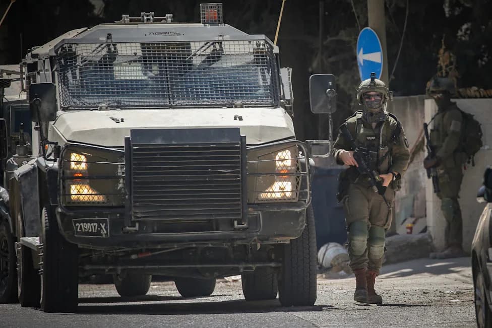 Shin Bet, Police and IDF Break Up Major Hamas-Linked Network Recruiting Armed Cells Across West Bank