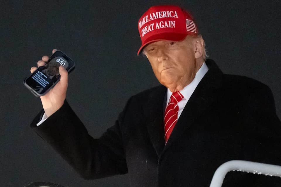 Ex-White House Aide: Trump's Flood Of AI Memes Is 'Watching His Brain Rot' — 60 Posts In 10 Hours