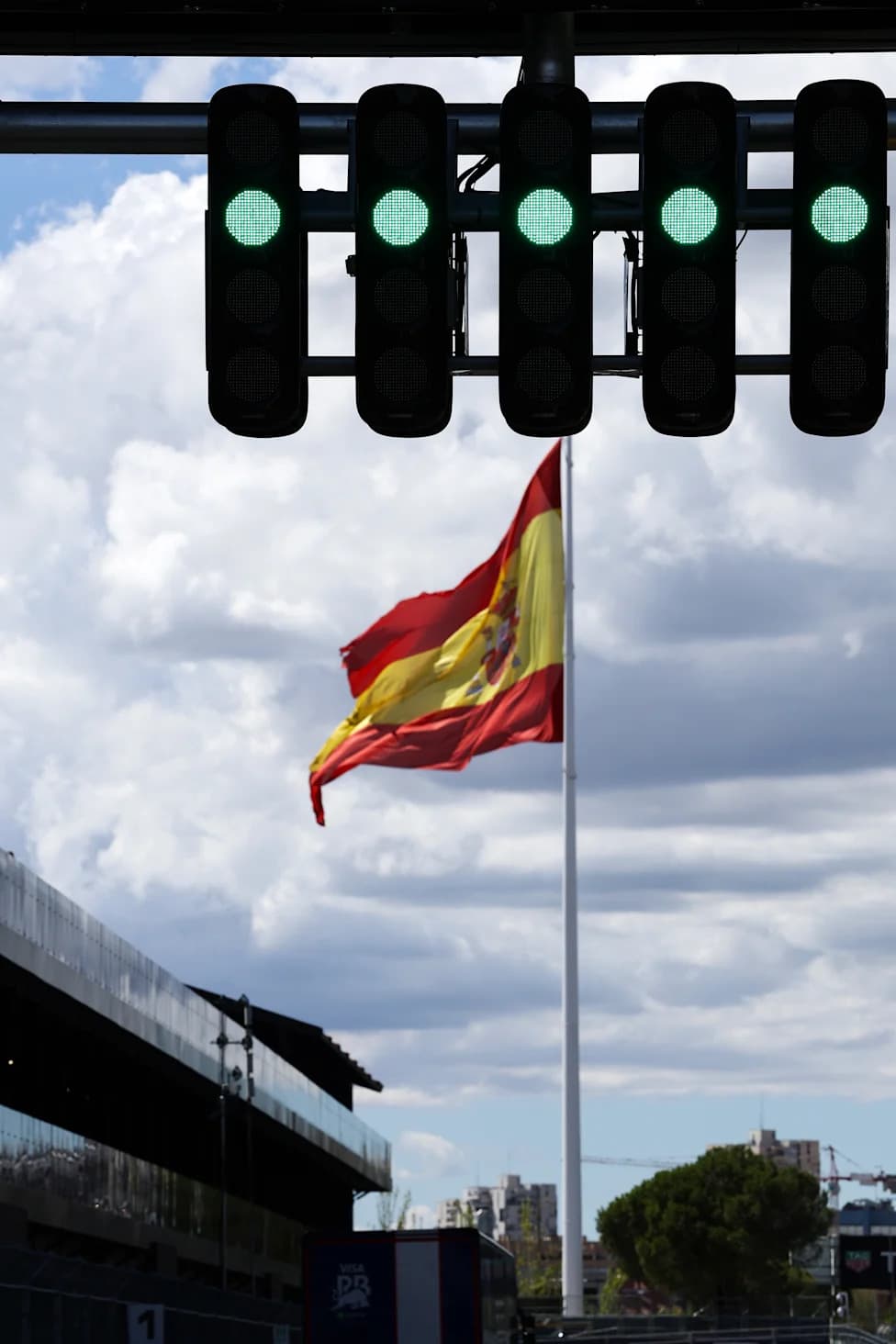 Spain Moves to Restore Citizenship for Tens of Thousands of Western Saharans Born Before 1977