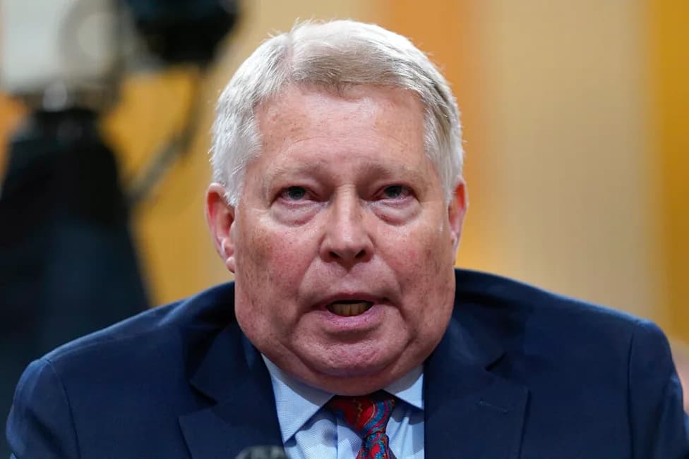Former Conservative Appeals Court Judge Warns Republicans Are Preparing To 'Steal' Midterms, Predicts Risk Of Another Jan. 6