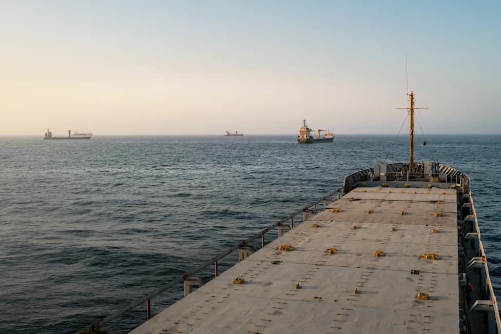 Iran to Host Gulf Foreign Ministers in Oman to Discuss Strait of Hormuz Security