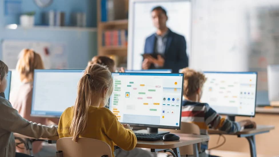 NYC and LA Temporarily Restrict Student Use of Generative AI as Schools Weigh Risks and Benefits